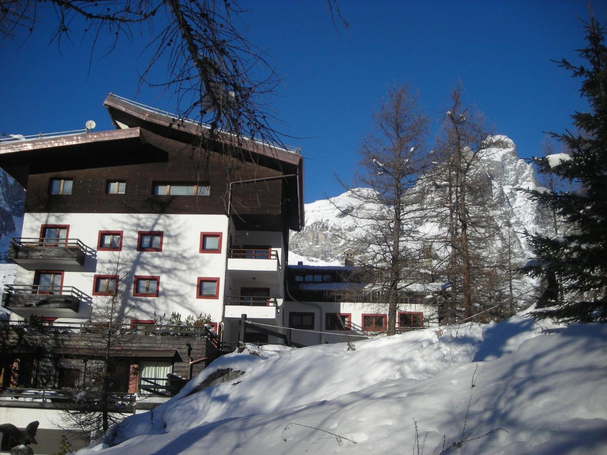 Contemporary Apartment In Breuil Cervinia Near Ski Area 外观 照片