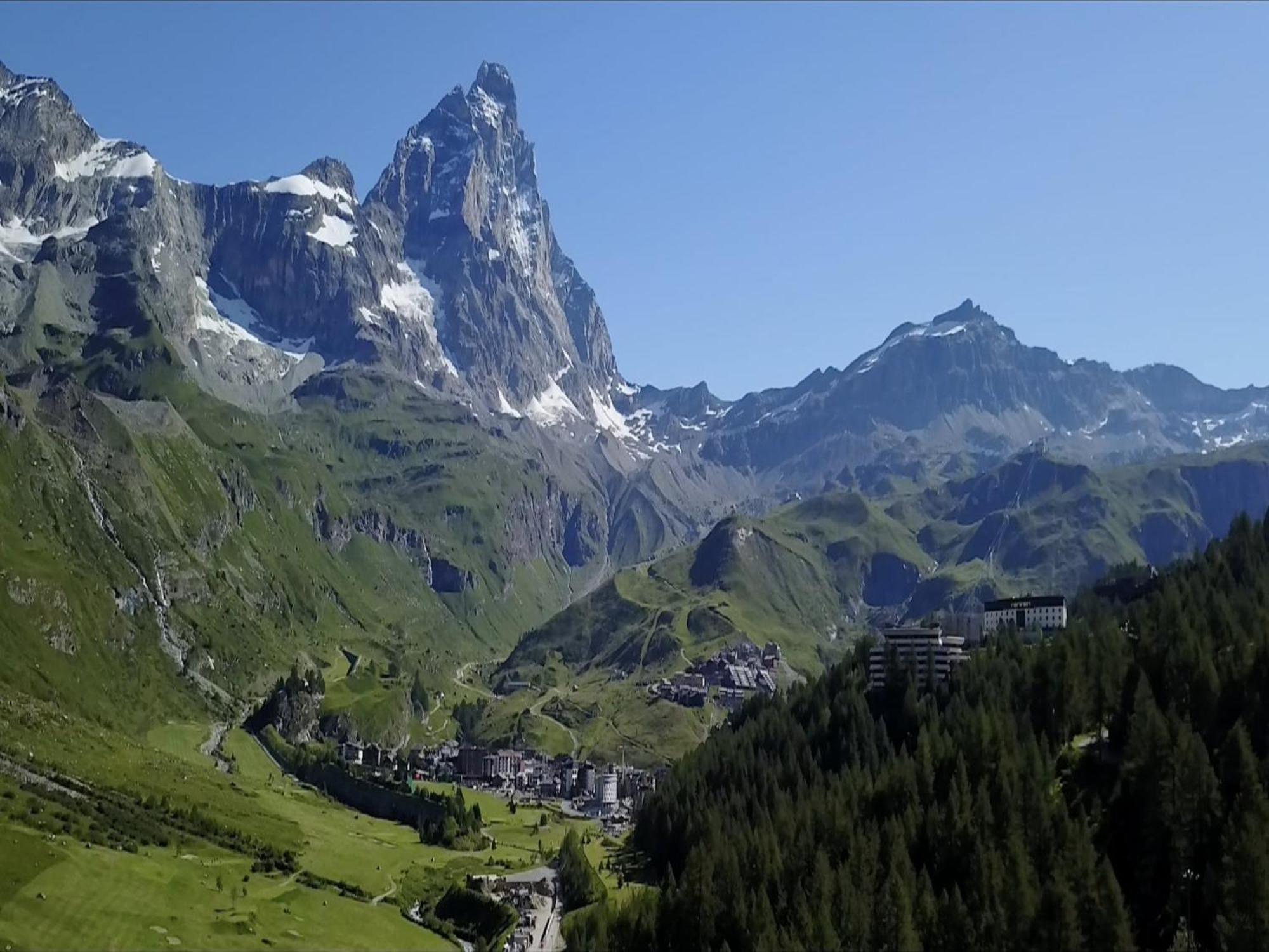 Contemporary Apartment In Breuil Cervinia Near Ski Area 外观 照片